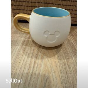 🔖🔖CLEARANCE 🔖🔖Disney Parks Mickey Mouse "Enjoy" Mug White with Gold Handle